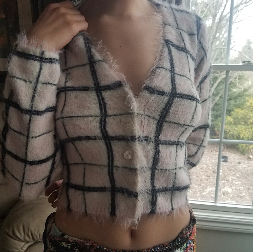 Urban outfitters cropped sweater/cardigan